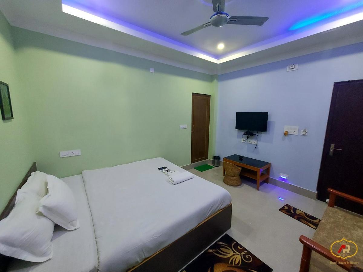 Hotel Aayes And Resort Shānti Niketan Eksteriør bilde