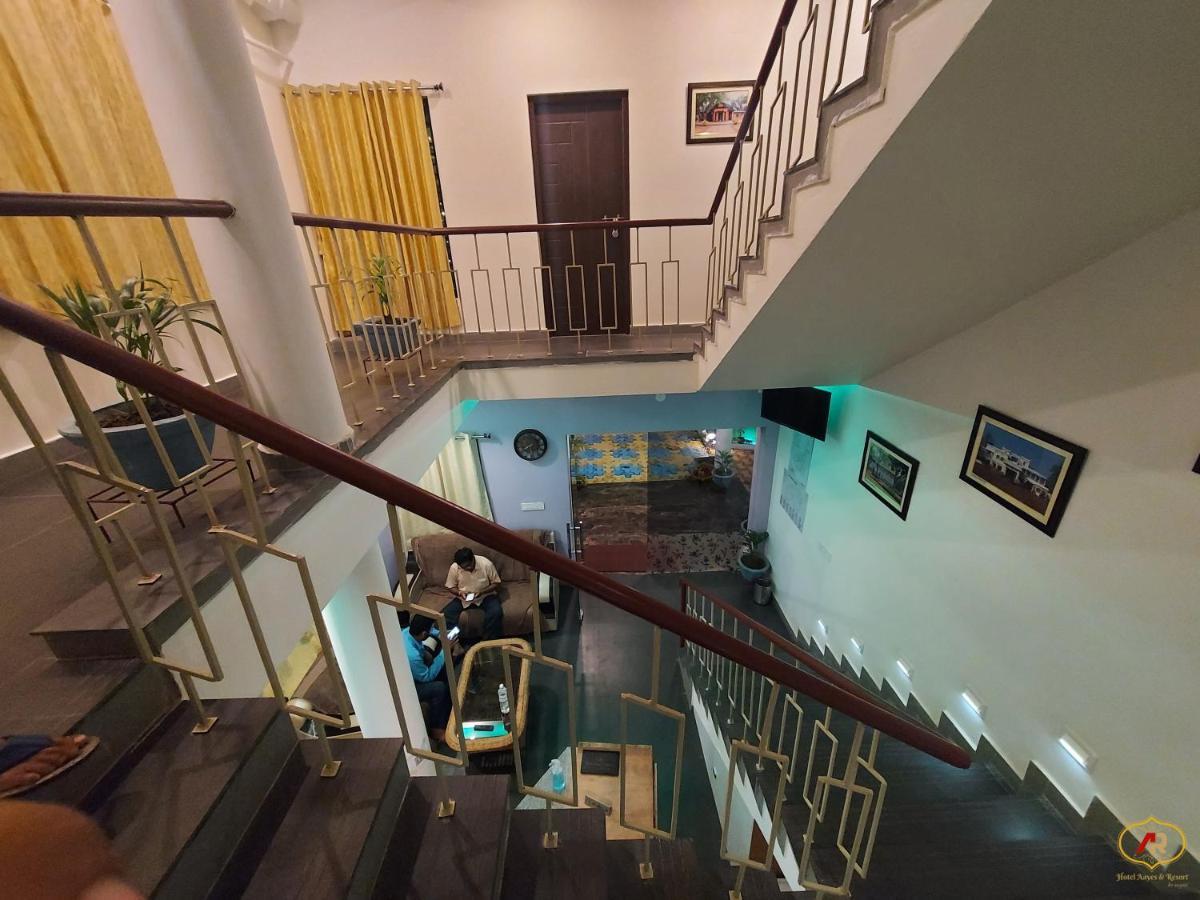 Hotel Aayes And Resort Shānti Niketan Eksteriør bilde