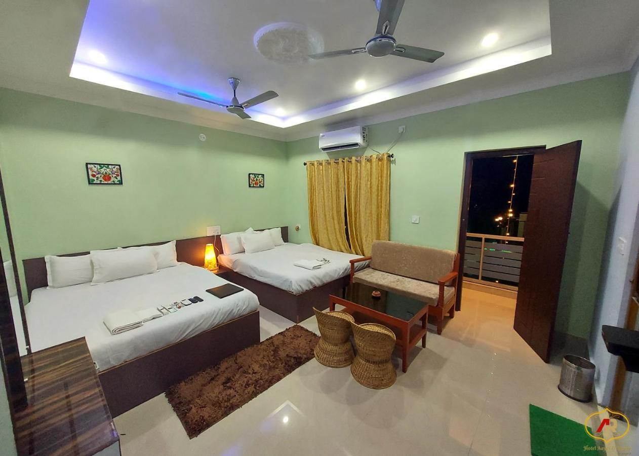 Hotel Aayes And Resort Shānti Niketan Eksteriør bilde